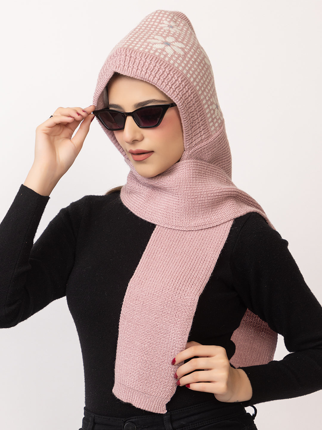 Pink flower muffler cap