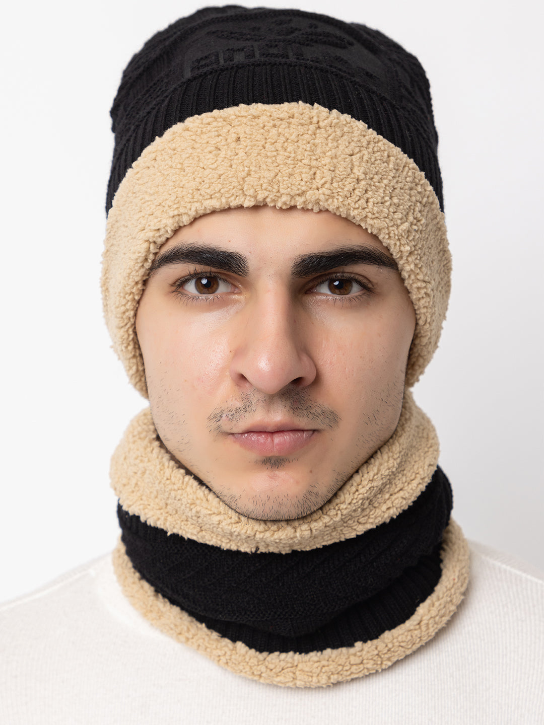 Unisex Winter Woolen Beanie cap & neck set - Black