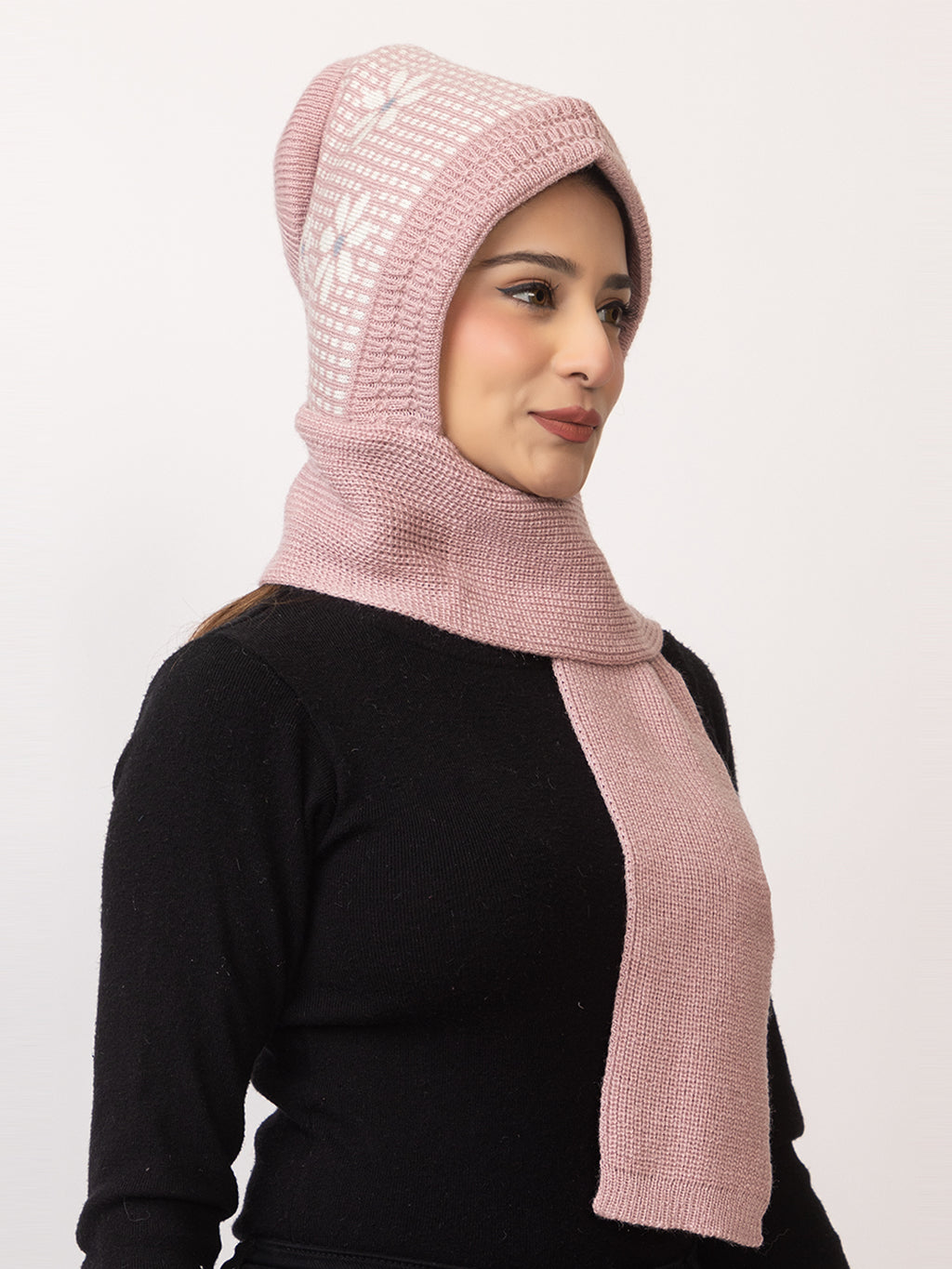 Pink flower muffler cap