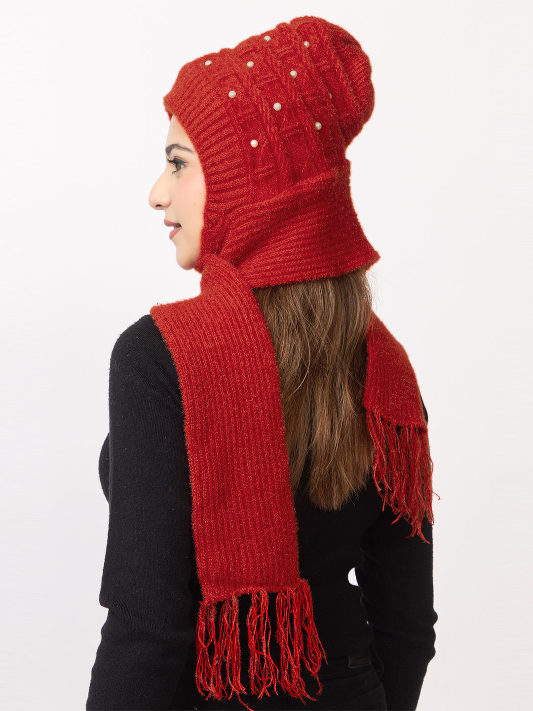 Red moti muffler cap