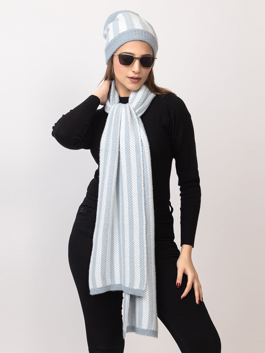 Light grey striper scarf cap combo