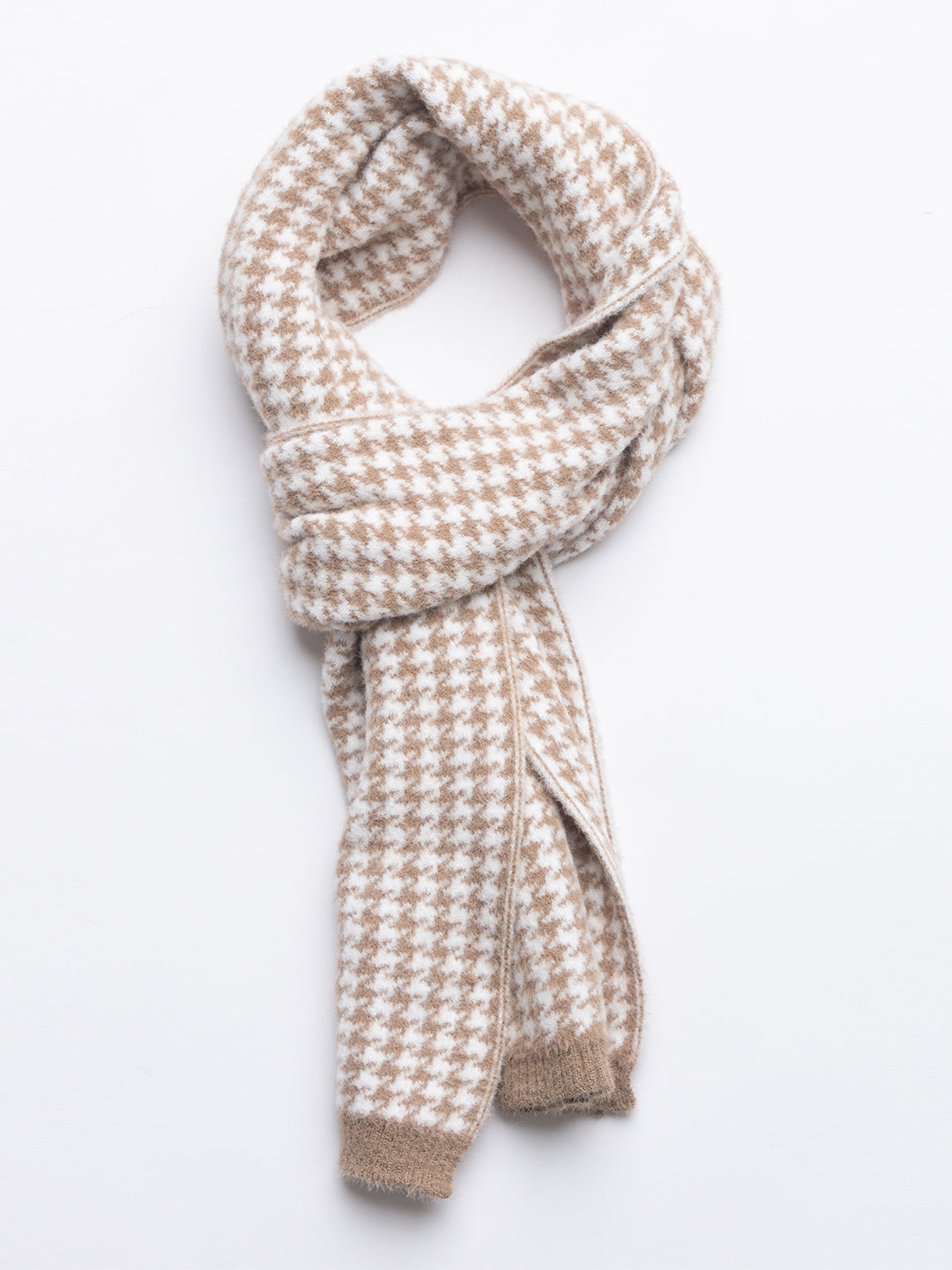 Brown dots scarf cap combo