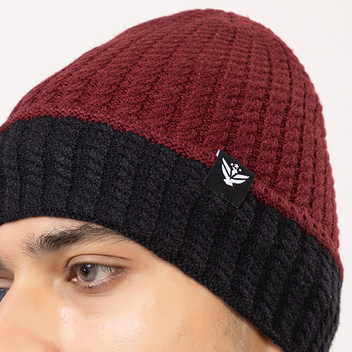 Unisex Woolen Winter Cap | Warm Knit Beanie - Maroon