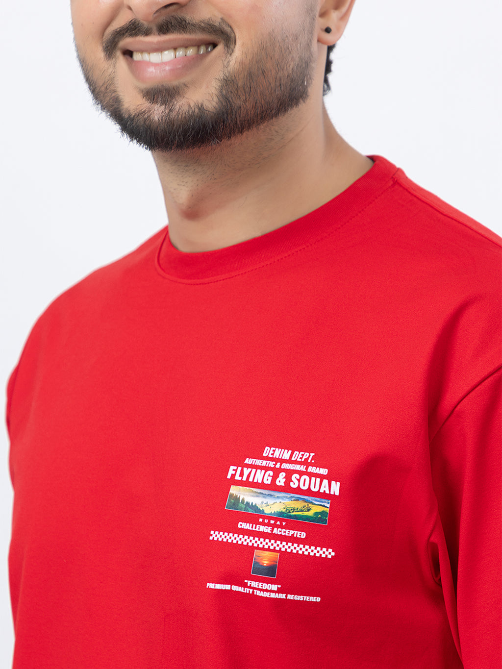 Men Oversized/Drop Shoulder Printed T-Shirt - Red