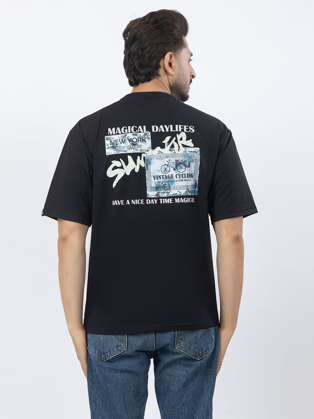 Men Oversized/Drop Shoulder Printed T-Shirt - Black