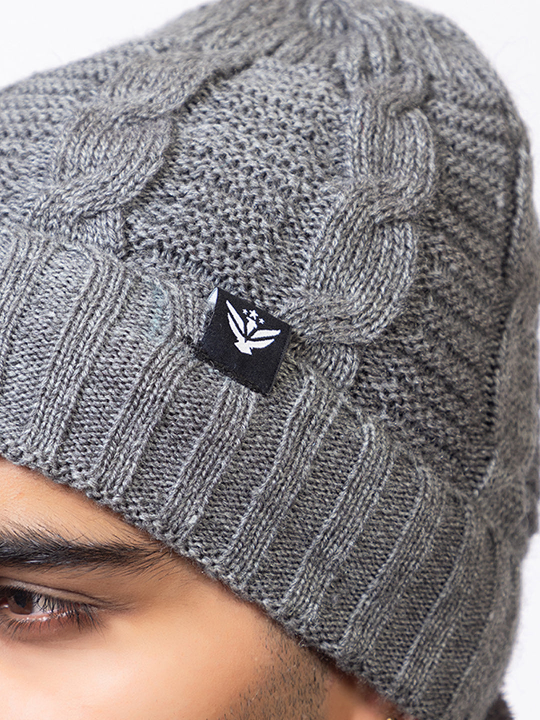 grey beanie neck set 