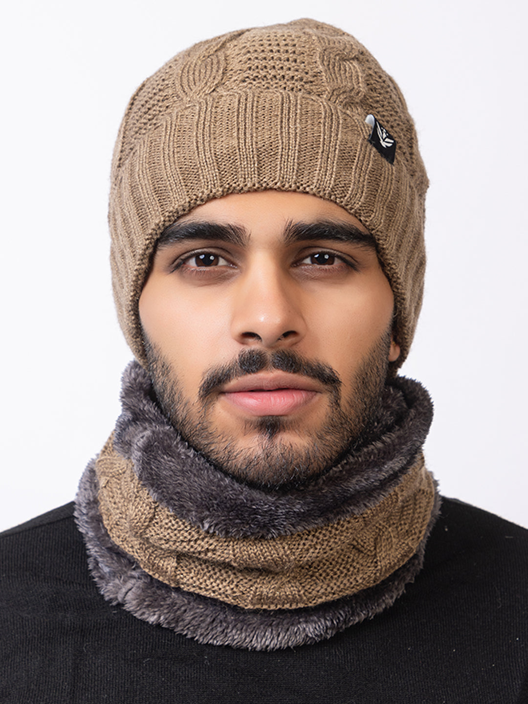 beige beanie neck set 