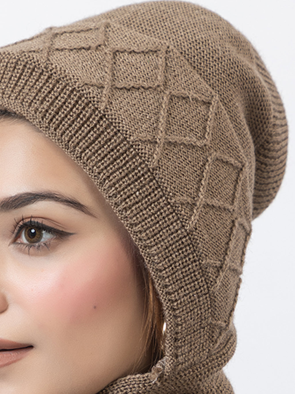 AMOLDO Women's Wool Beanie Fleece Cap with Attached Scarf- Beige