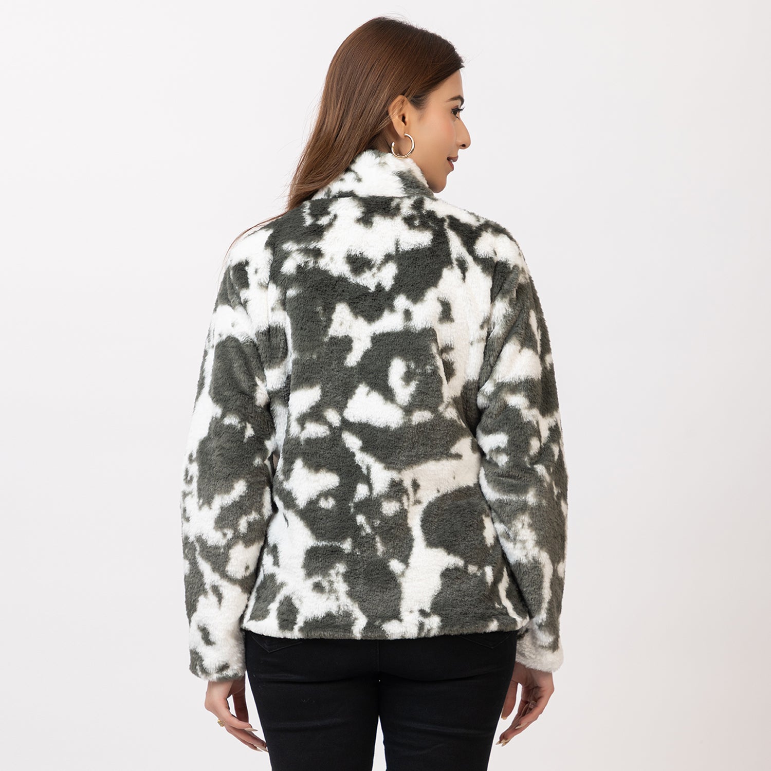 Woman wearing a tie-dye jacket on a white background Amoldo
