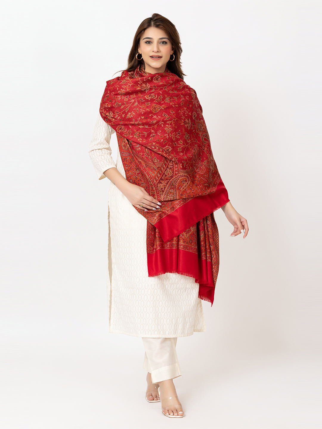Amoldo  Woman wearing a red patterned scarf on a white background