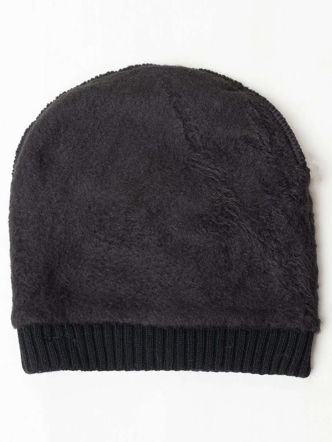 Amoldo unisex Soft and Warm Black Winter Woolen Skull Beanie cap with Fur Lining (Box Design)