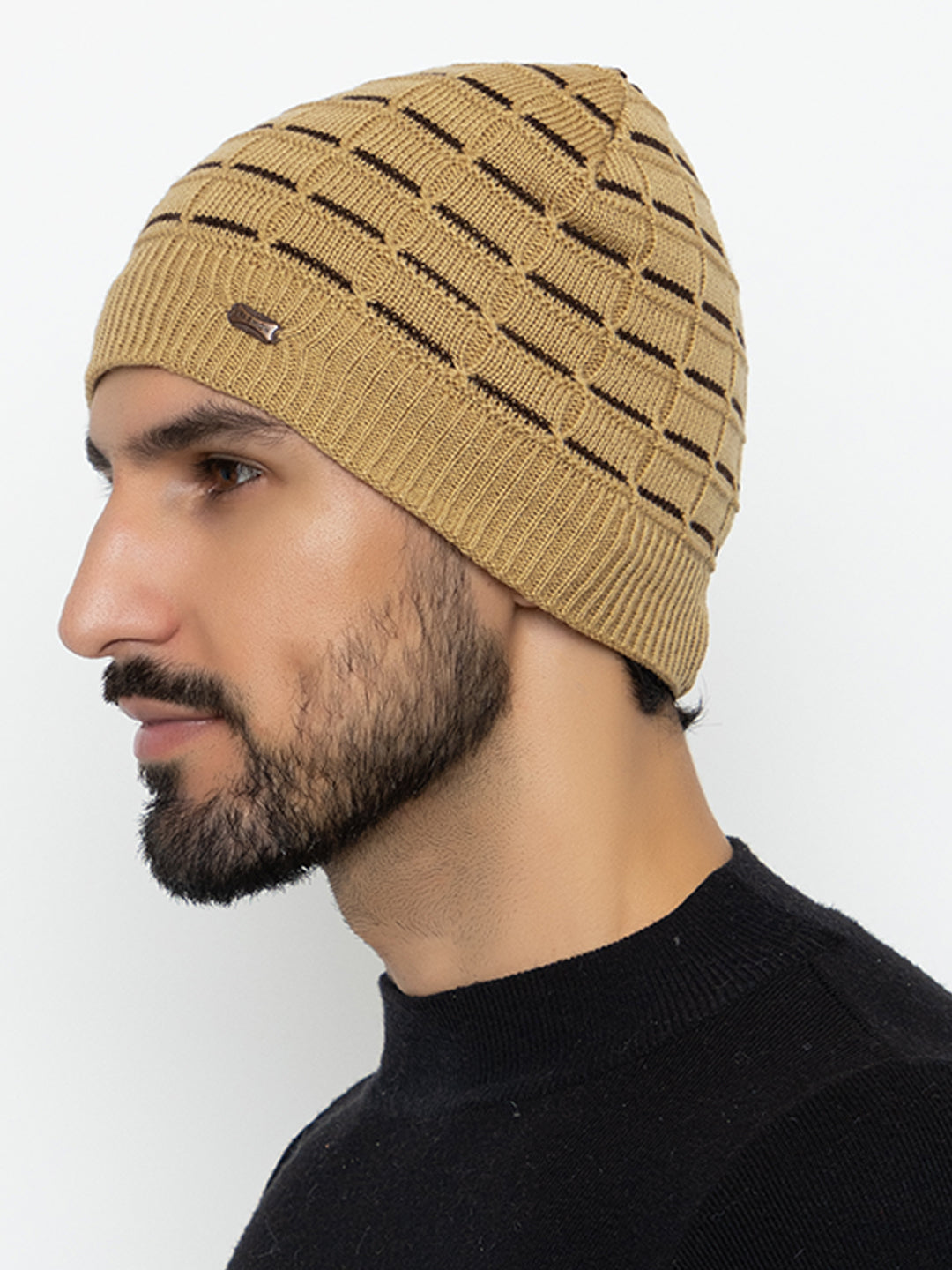 Amoldo unisex Soft and Warm Beige Winter Woolen Skull Beanie cap with Fur Lining (Brick Design)