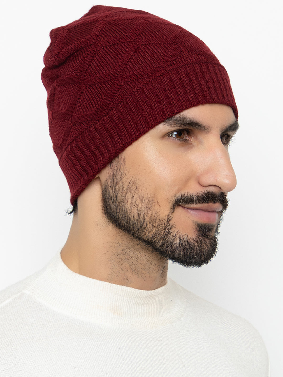 Amoldo unisex Soft and Warm Maroon Winter Woolen Skull Beanie cap with Fur Lining (Box Design)