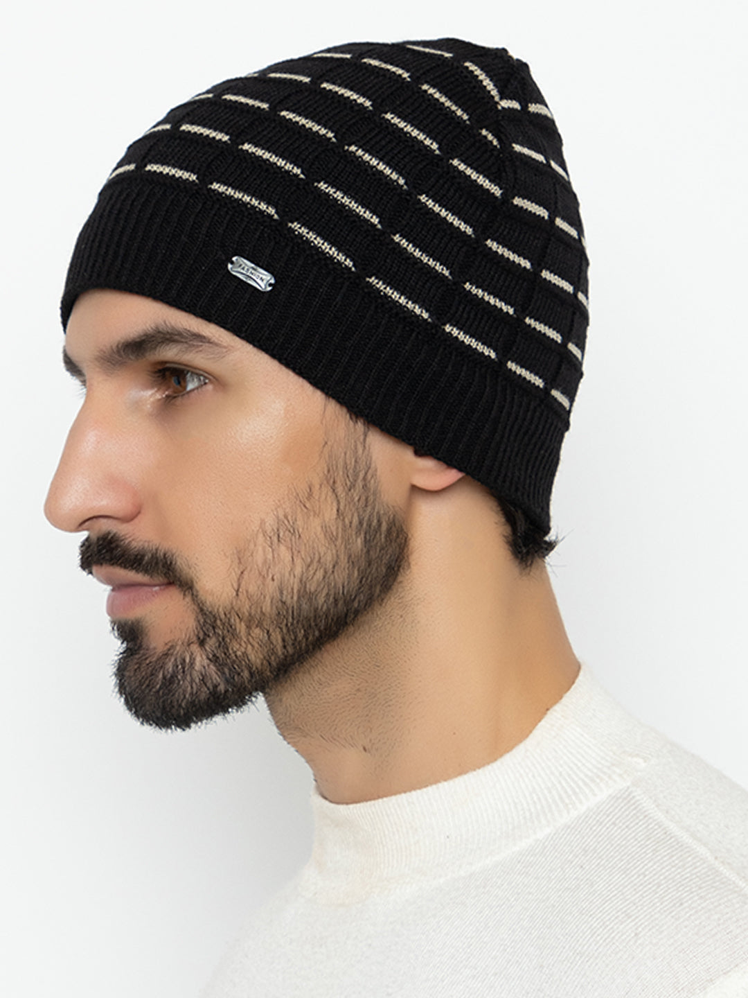 Amoldo unisex Soft and Warm Black Winter Woolen Skull Beanie cap with Fur Lining (Brick Design)