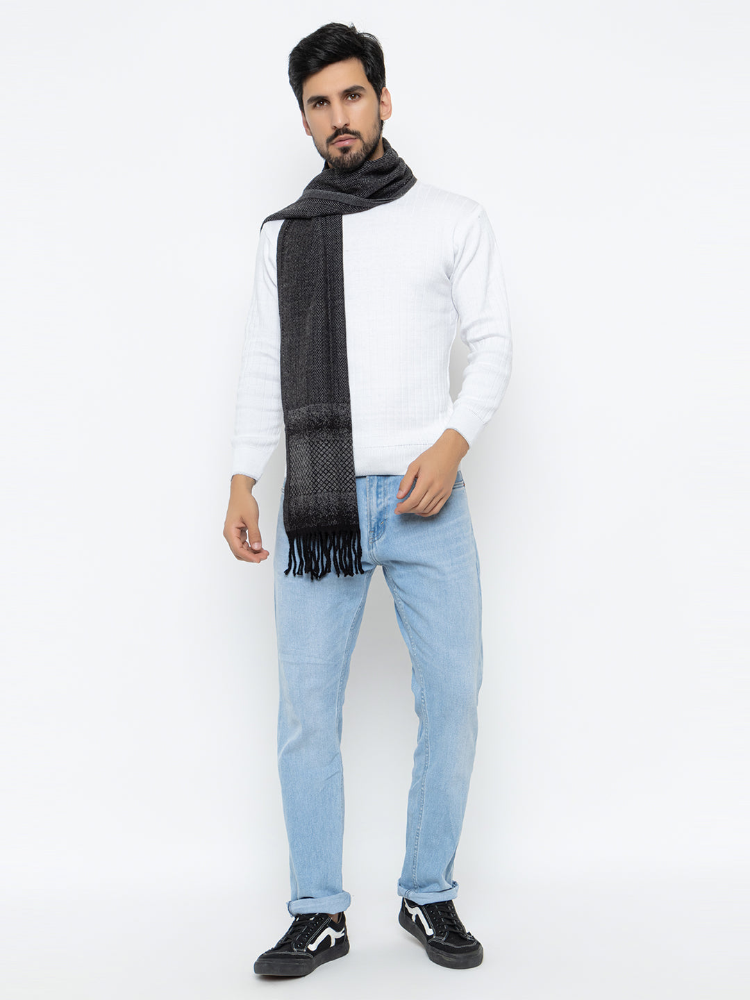 Woolen Sketch Design Muffler- Dark Grey | Amoldo