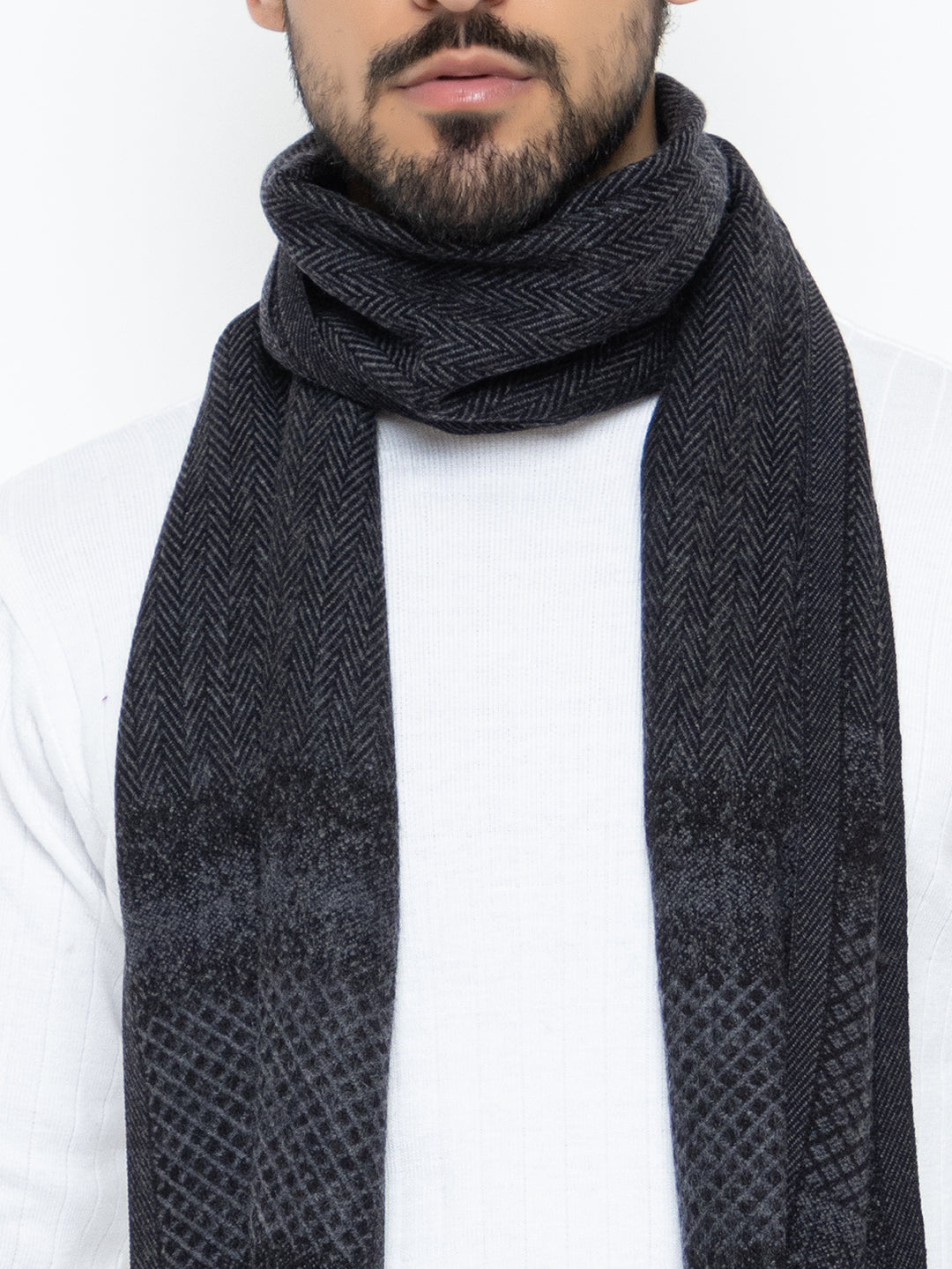 Woolen Sketch Design Muffler- Navy | Amoldo