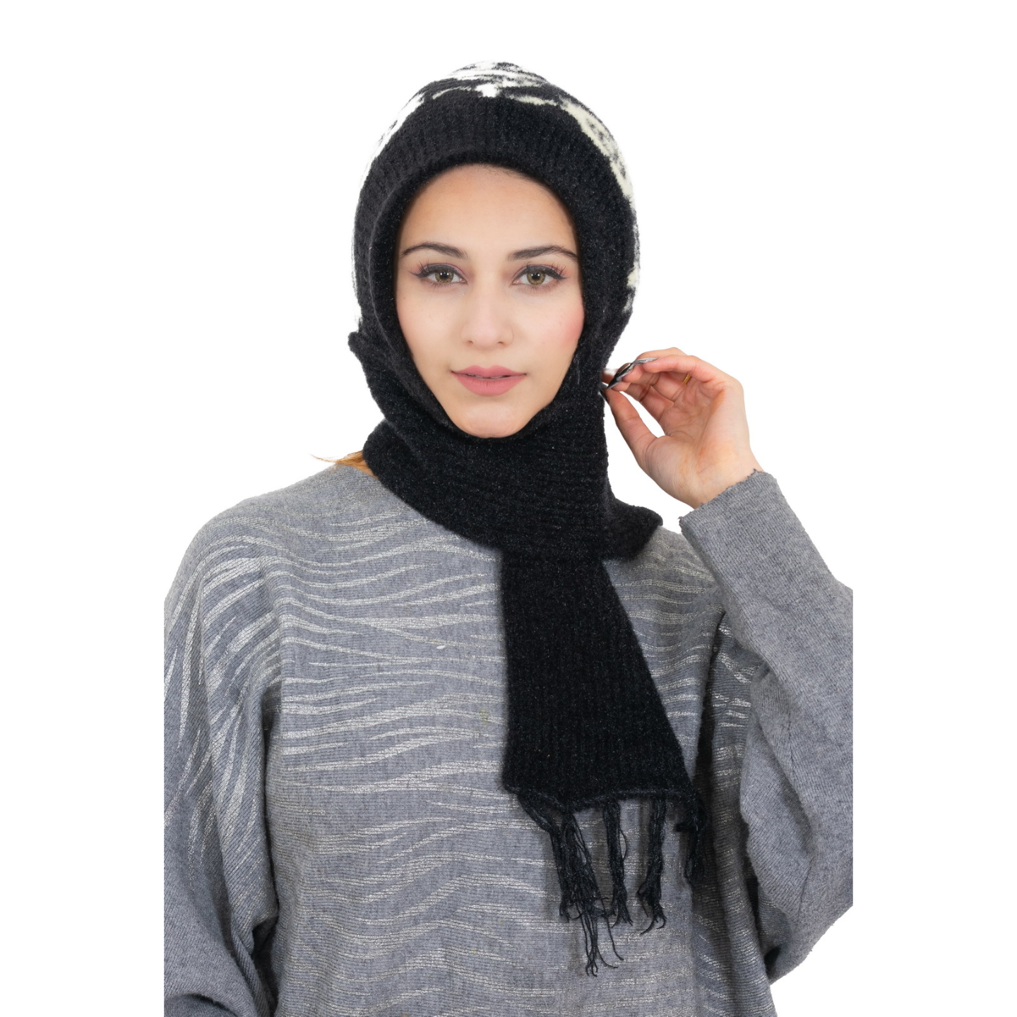 Woolen Printed Muffler Cap for Women- Black | AMOLDO