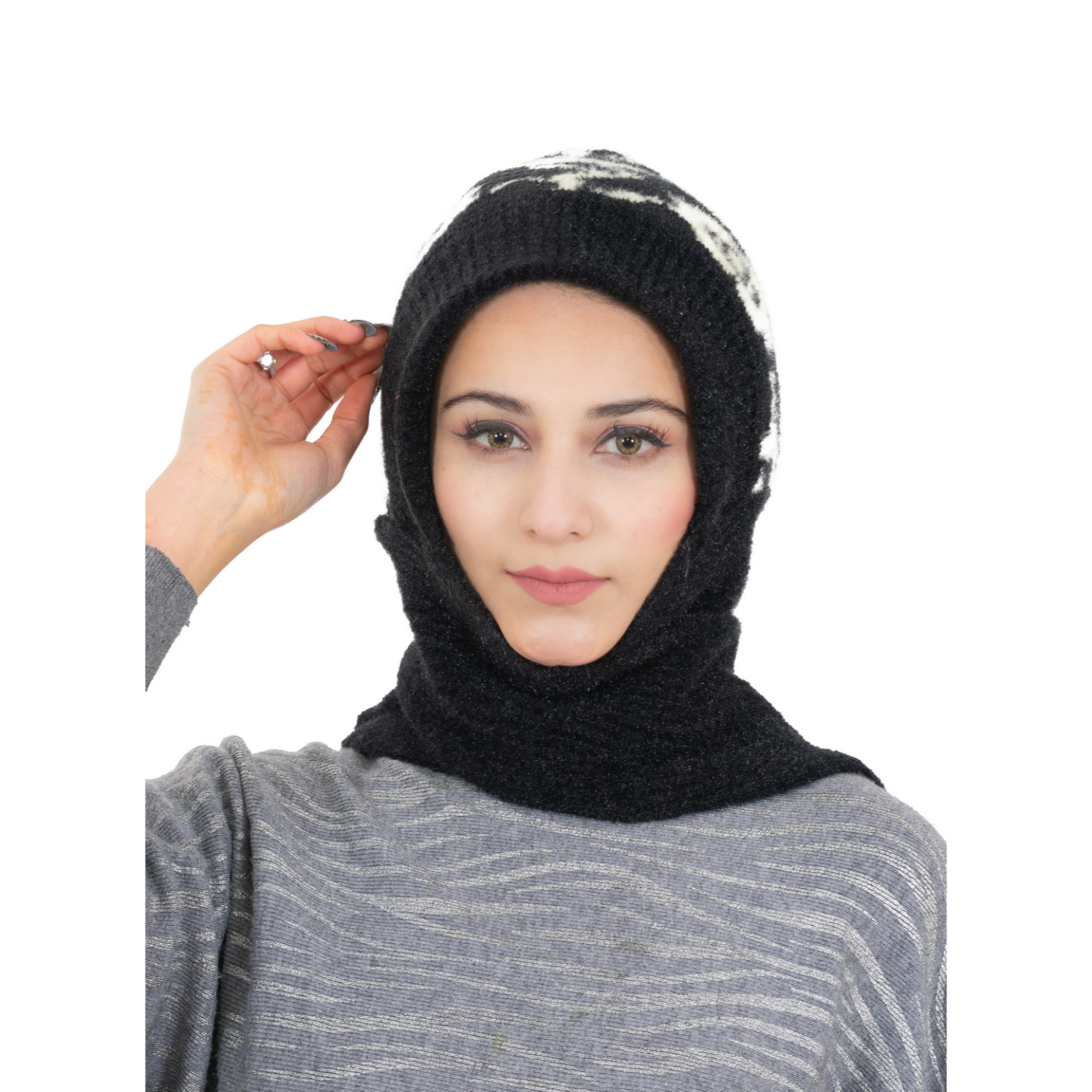 Woolen Printed Muffler Cap for Women- Black | AMOLDO